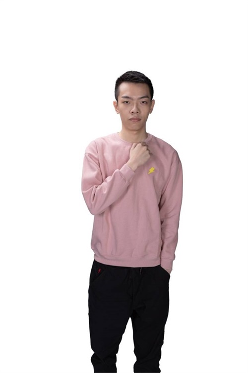 今日20点明星嘉宾与你相约LOL进击!季前赛