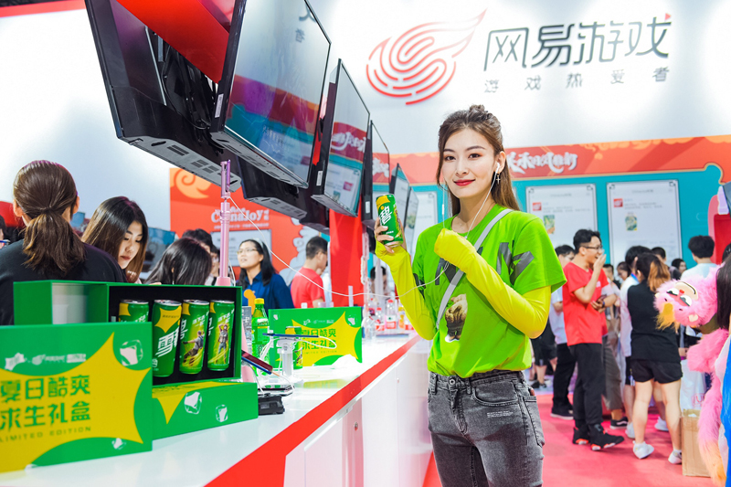 明日之后X雪碧:夏日酷暑求生挑战,跨界联名限量求生礼盒